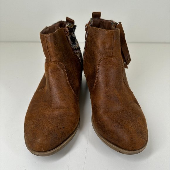 Brown Booties w/Fabric Pattern | 6.5 - Picture 2 of 4